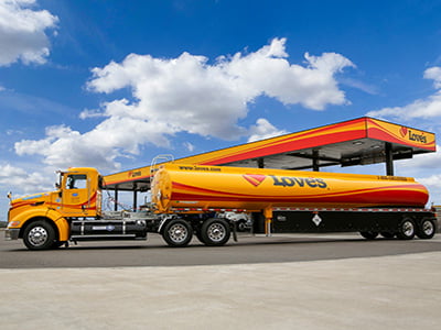 gemini fuel tanker at loves travel stops