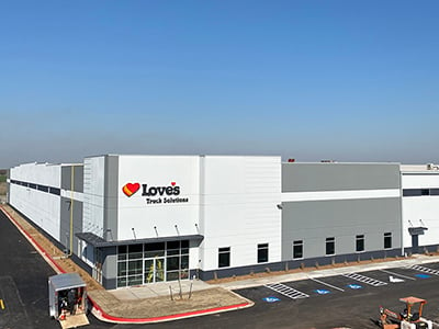 love's tire retread plant and distribution center exterior building