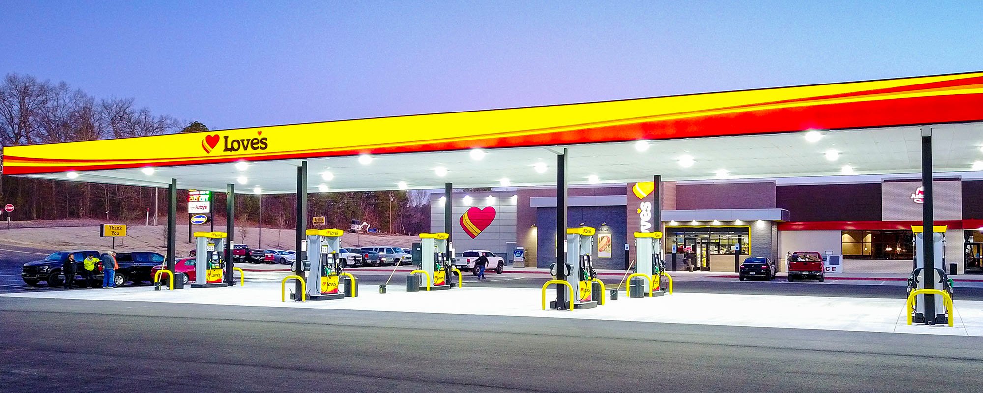 Love's opens new store