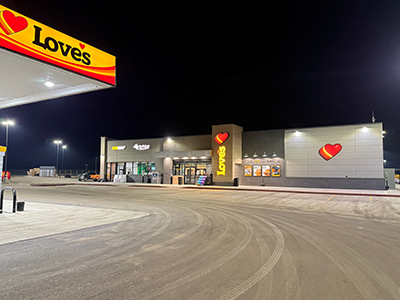 Exterior of Love's Travel Stop in Sterling, North Dakota