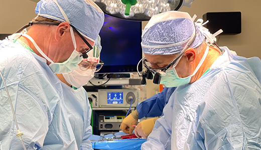 heart surgery surgeons working