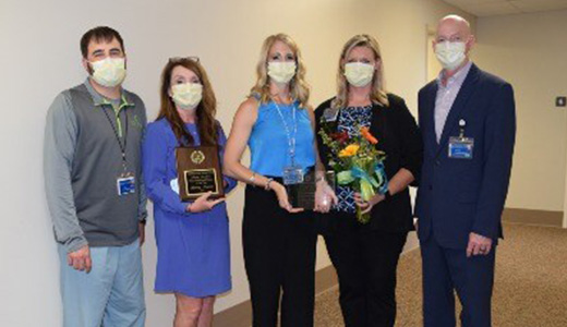Putman receives award