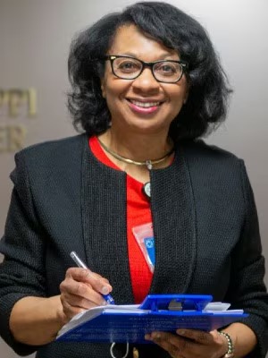 Dr. Ormella Cummings