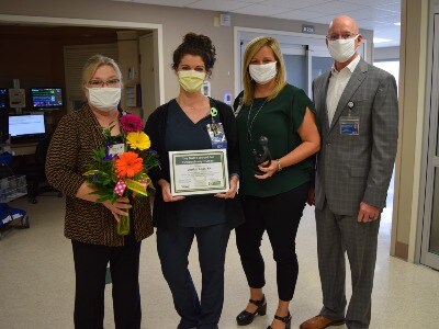 Jessica Koon receives award
