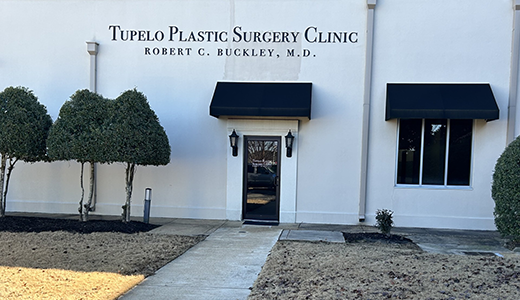 Exterior of Tupelo Plastic Surgery Clinic
