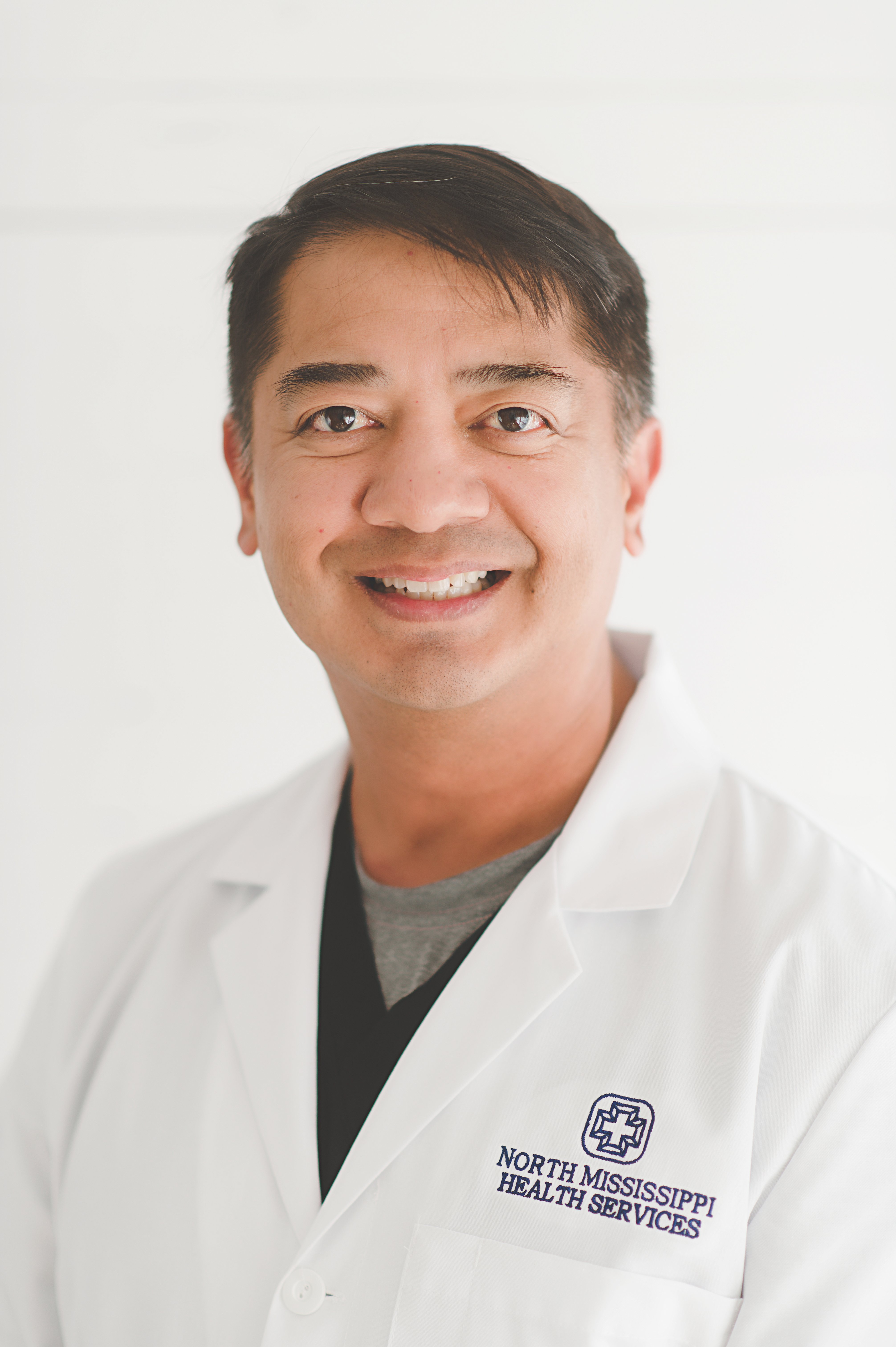 Raymond R Arriola