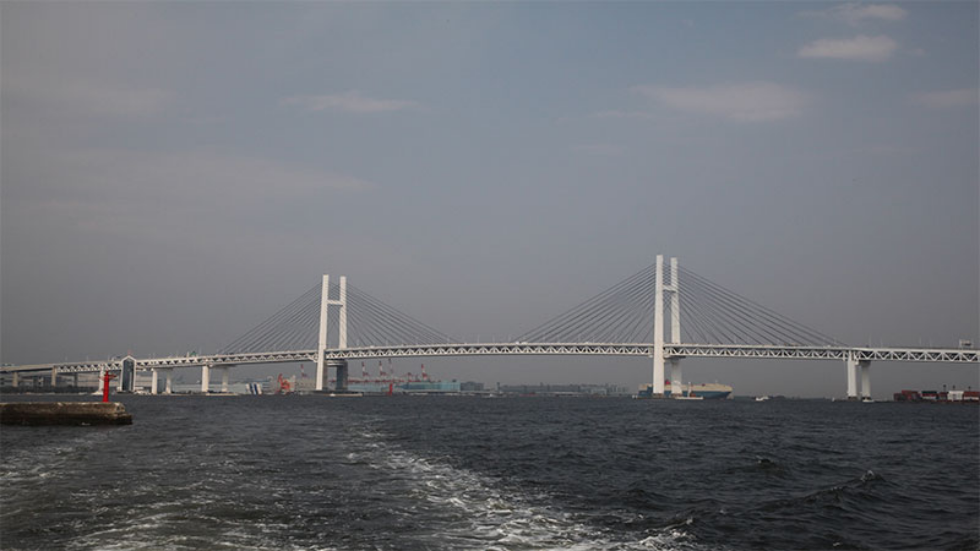 横浜ベイブリッジ