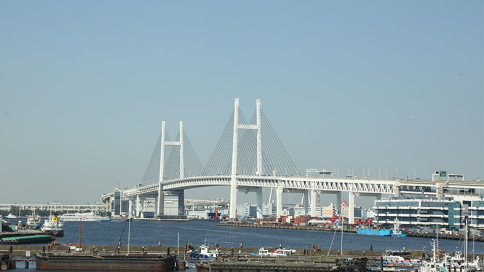 横浜ベイブリッジ