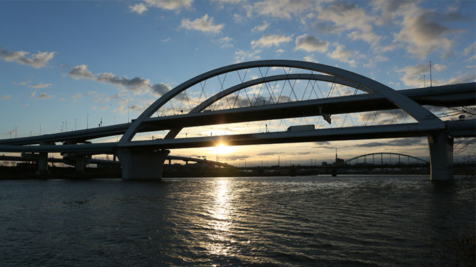五色桜大橋