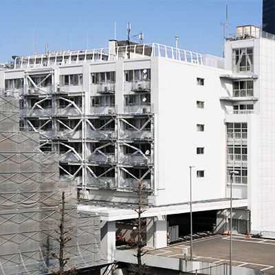 建築作品集　事務所：麻布 2017年 東京都中央区 延床面積：4,202m2、構造：SRC造、規模：地上9階　地下2階