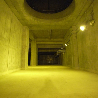 建築作品集　換気所：大師 2009年 神奈川県川崎市 延床面積：3,955m2、構造：SRC造、規模：地上9階