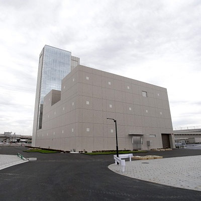 建築作品集　換気所：大師 2009年 神奈川県川崎市 延床面積：3,955m2、構造：SRC造、規模：地上9階