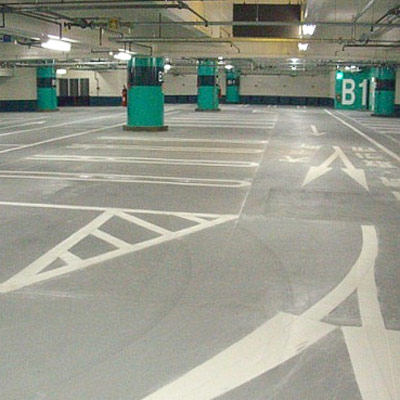 建築作品集　兜町駐車場 2009年 内装改修 東京都中央区 延床面積：37,703m2、構造：SRC造＋RC造、規模：地上2階　地下2階