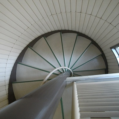 建築作品集　事務所：木場 1990年 東京都江東区 延床面積：6,278m2、構造：SRC造、規模：地上4階　地下1階