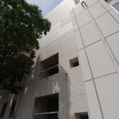 建築作品集　事務所：木場 1990年 東京都江東区 延床面積：6,278m2、構造：SRC造、規模：地上4階　地下1階