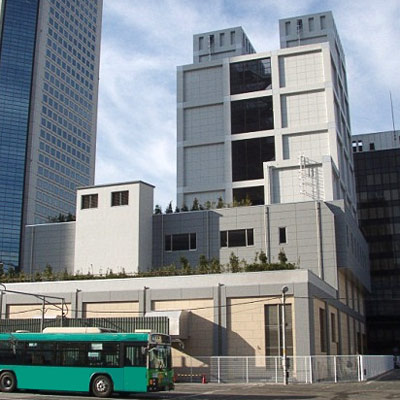 建築作品集　換気所：西新宿 2007年 東京都新宿区 延床面積：5,393m2、構造：SRC造＋RC造、規模：地上4階　地下3階