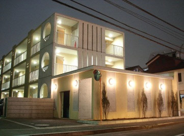 建築作品集　田無　共同住宅 2003年 東京都西東京市 延床面積：1,797m2、構造：RC造、規模：地上3階