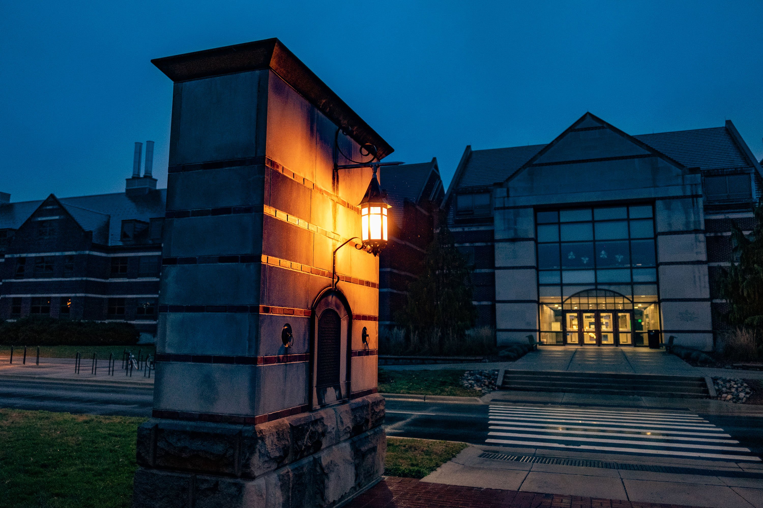  Lit Lantern on pillar outside of the Engineering Building