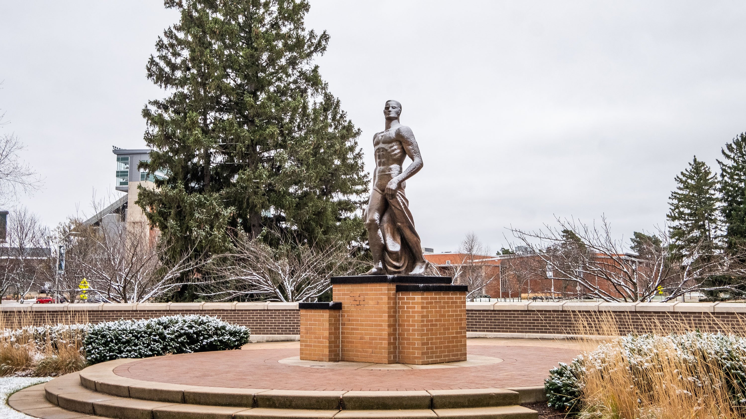 Spartan statue in winter