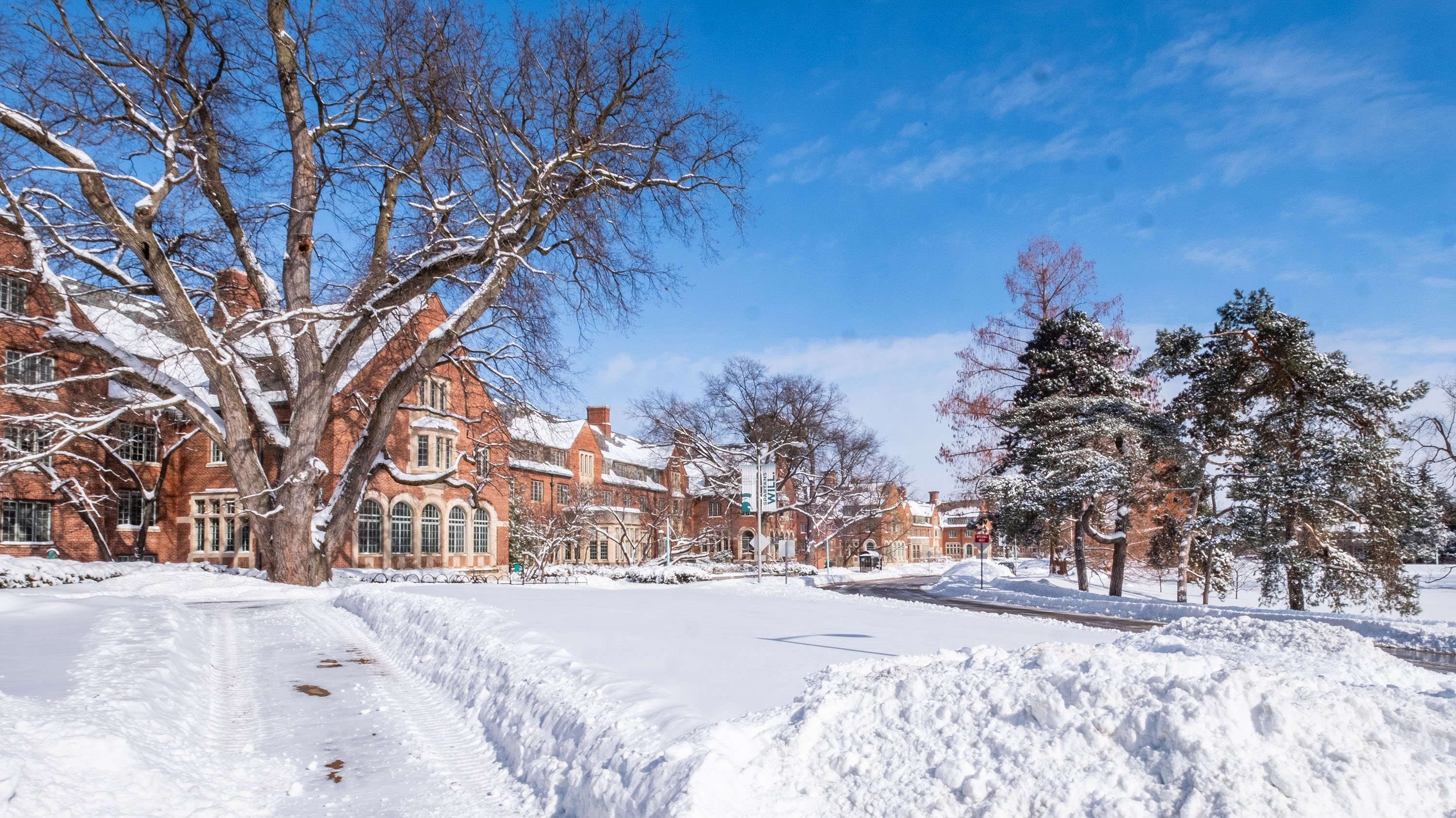 Yakeley-Glichrist hall