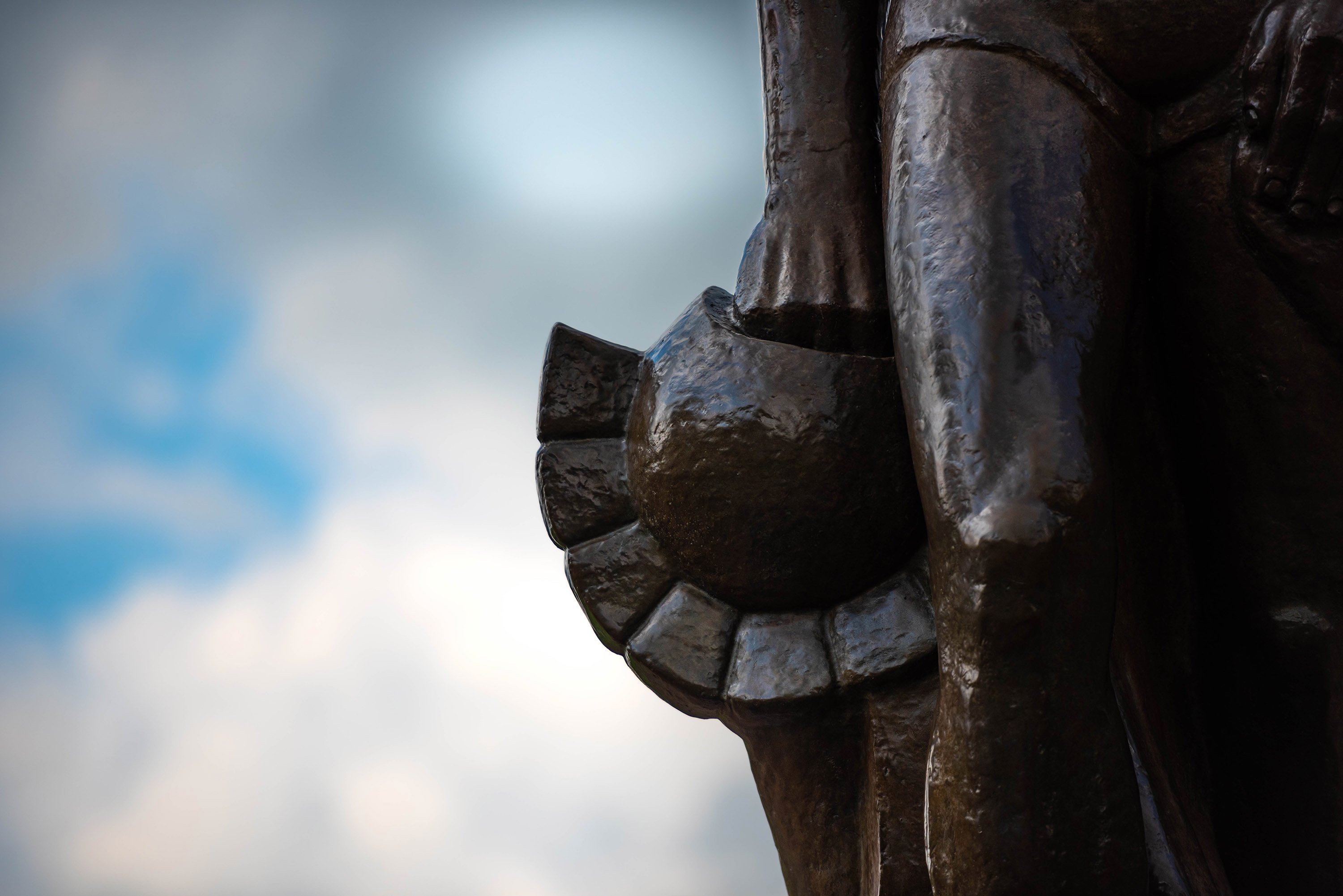 Close up image of the Spartan statue's helmet