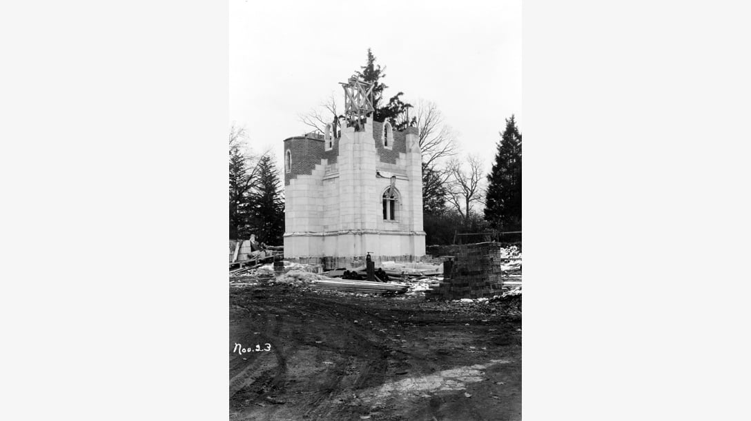 Beaumont Tower in the middle of construction, 1928