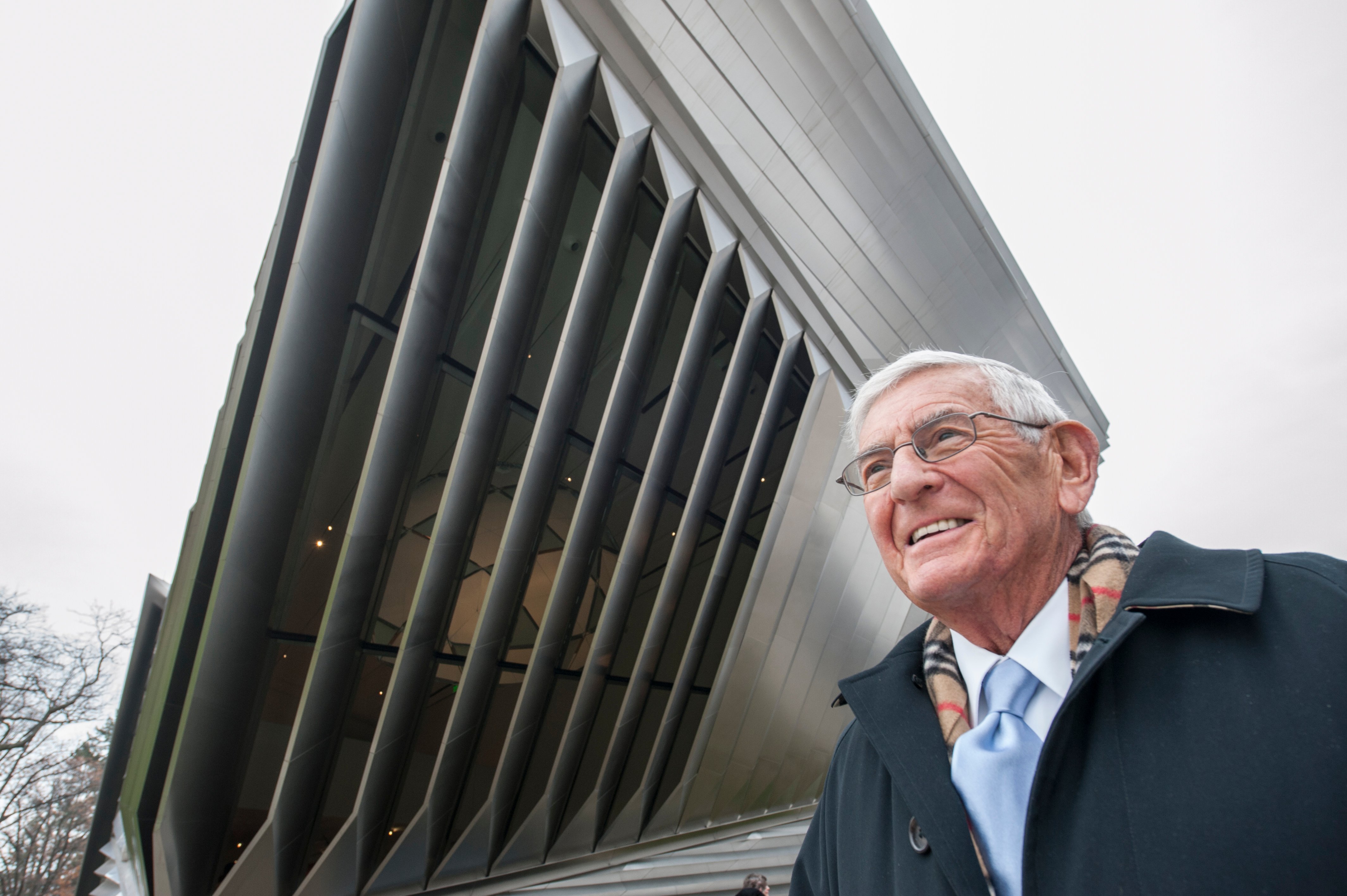 Eli Broad in front of Broad Art Museum