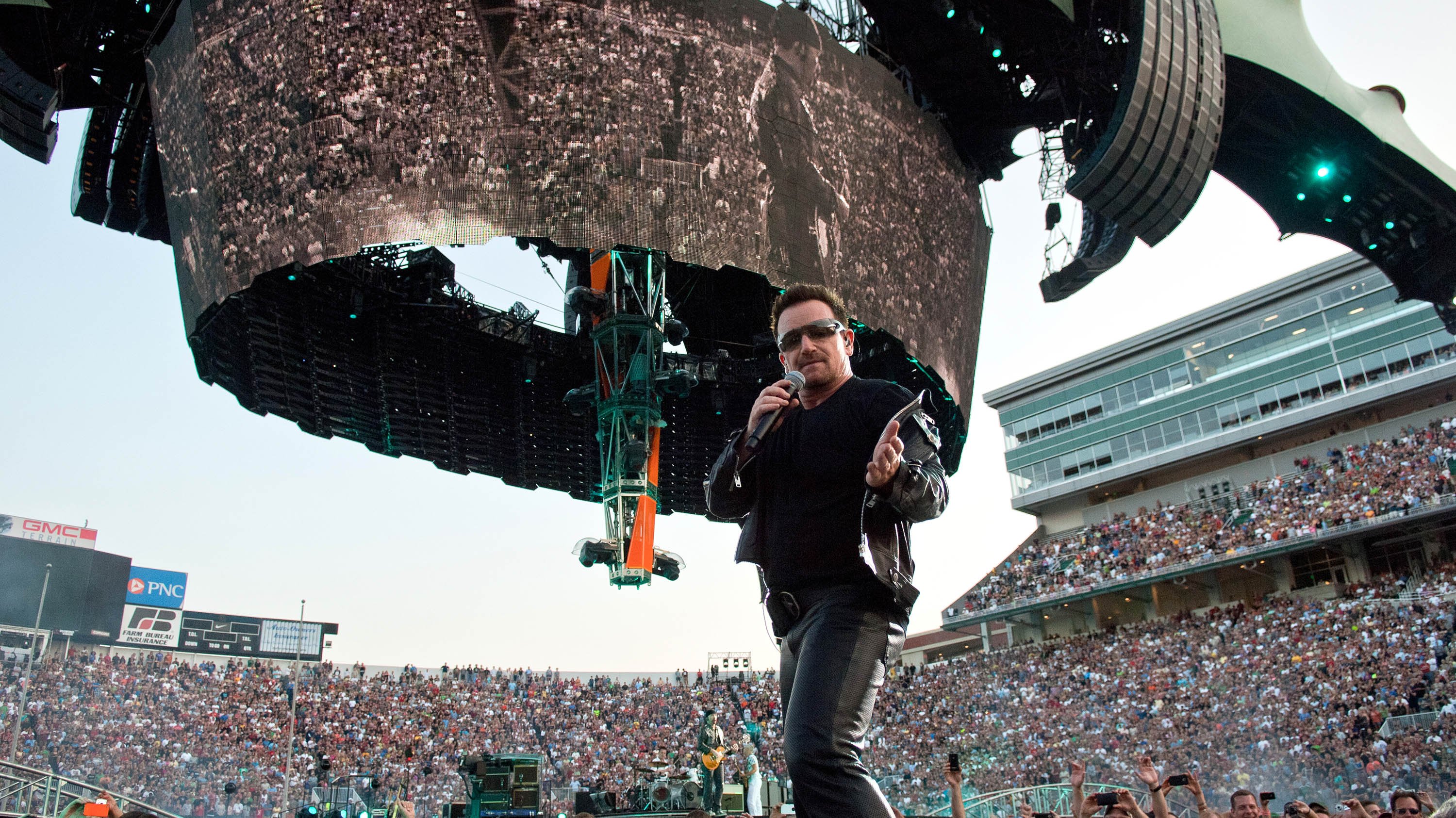 Bono at Spartan Stadium