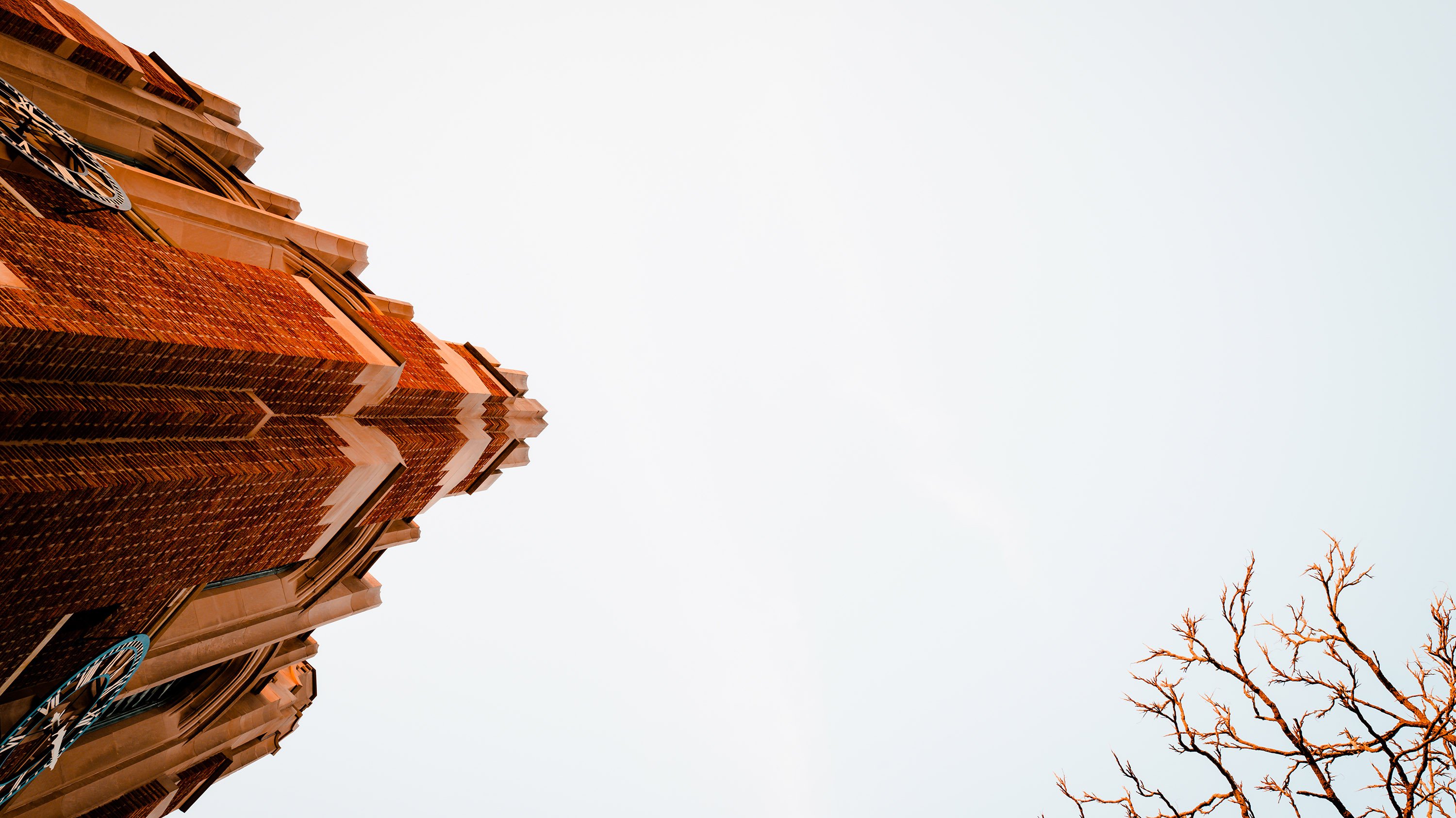 Image of Beaumont Tower taken at extreme angle