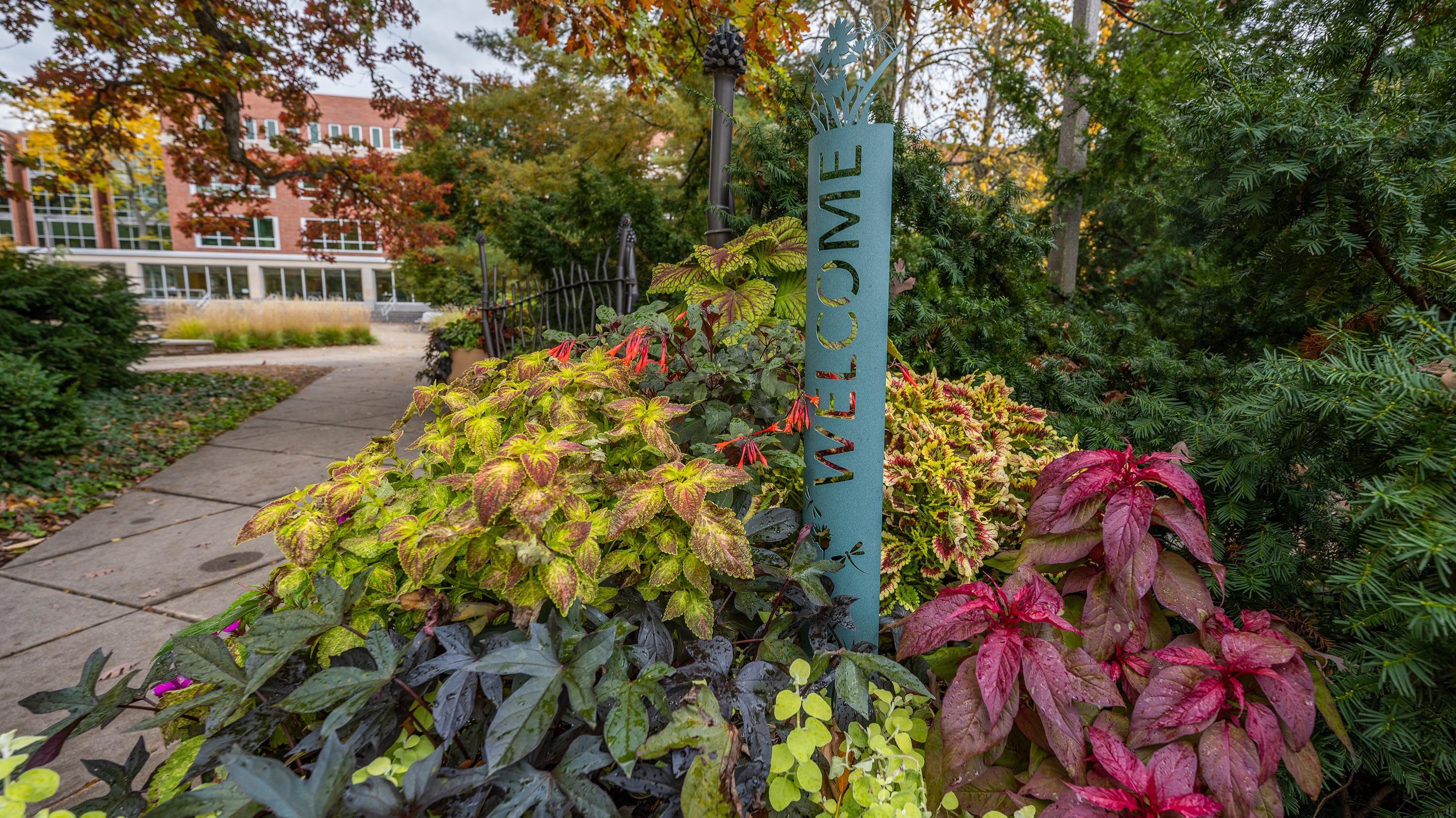 Welcome sign in Beal garden