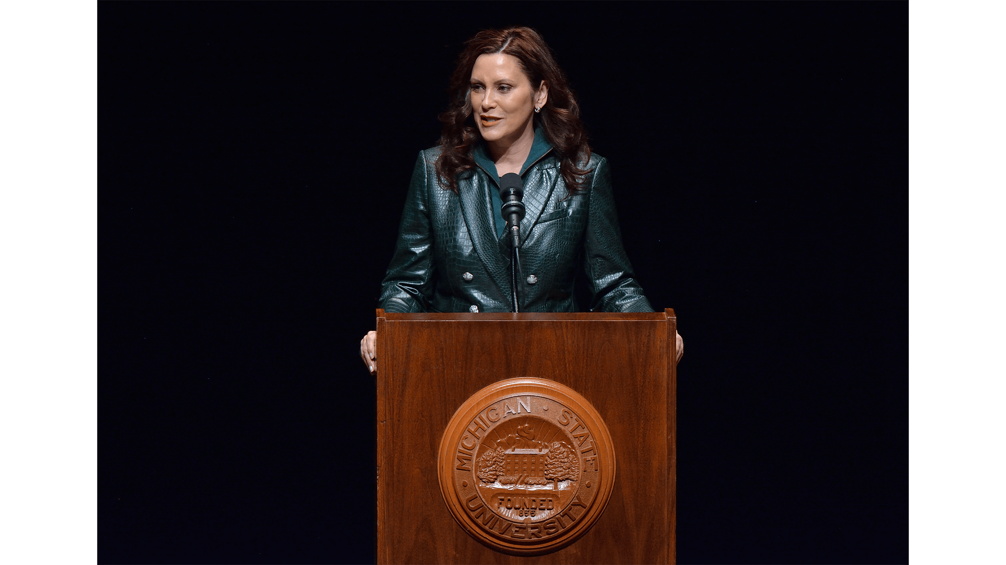Michigan Governor Gretchen Whitmer speaks at FRIB?s ribbon-cutting ceremony on 2 May.