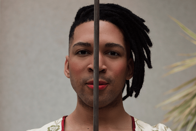 Stefon Funderburke as Charles d'Eon de Beaumont