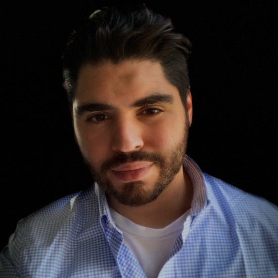Wilfredo Flores