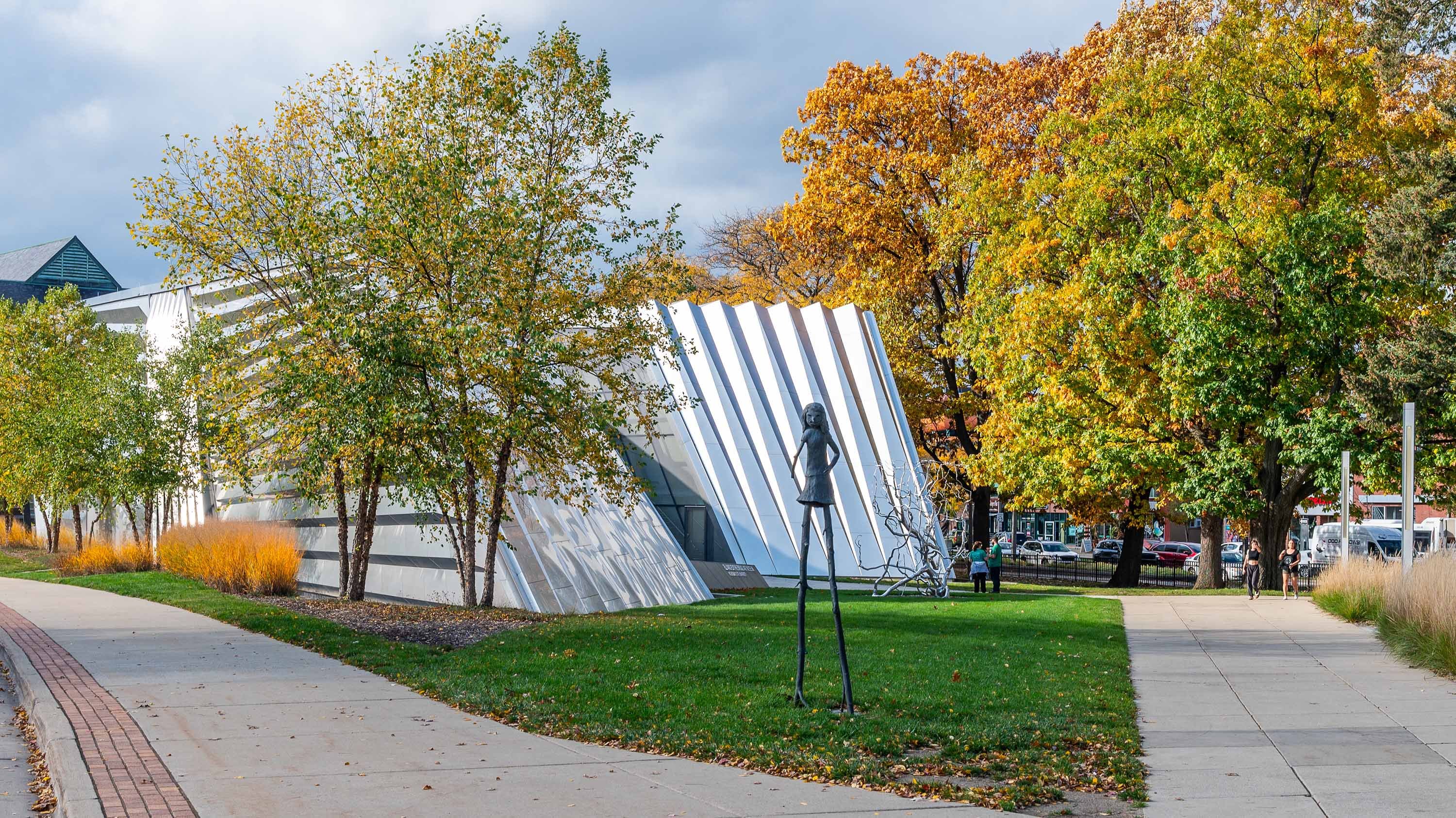 'Deer' sculpture in Broad Art Museum