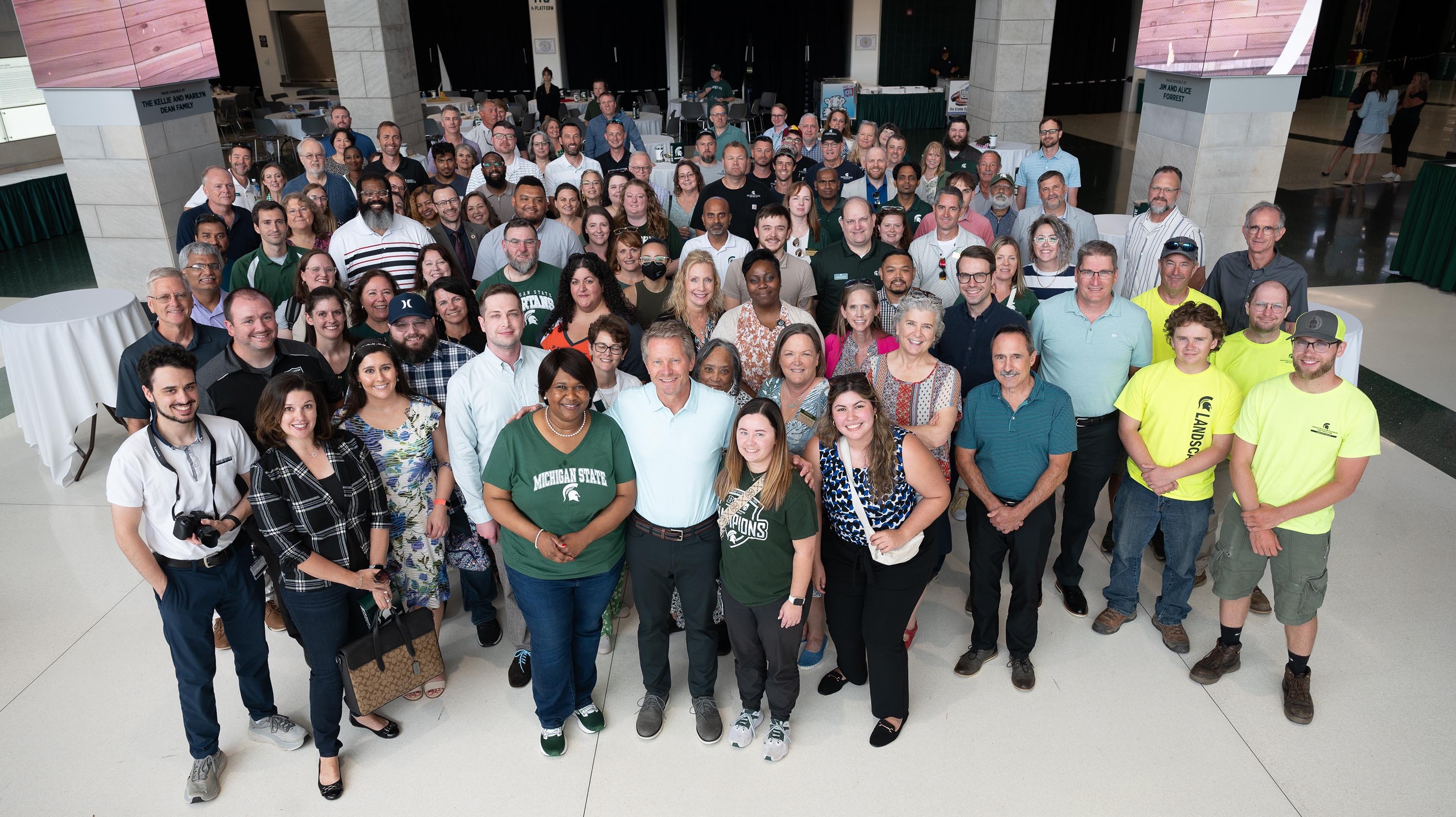 Attendees of EVPA picnic