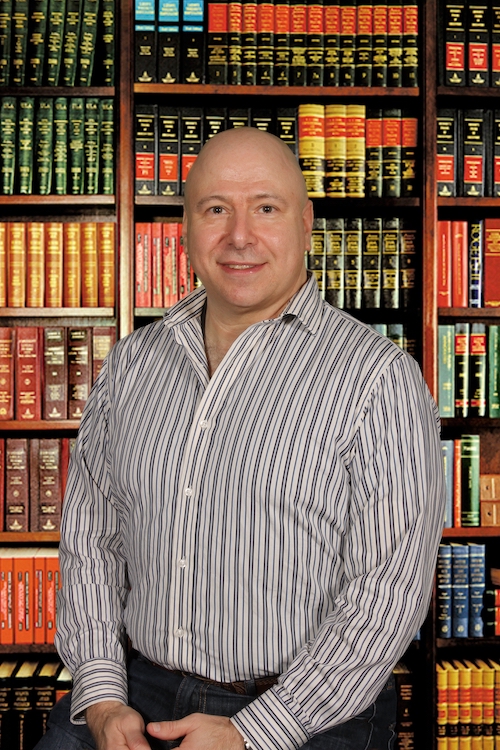 Headshot of Frank Ravitch.