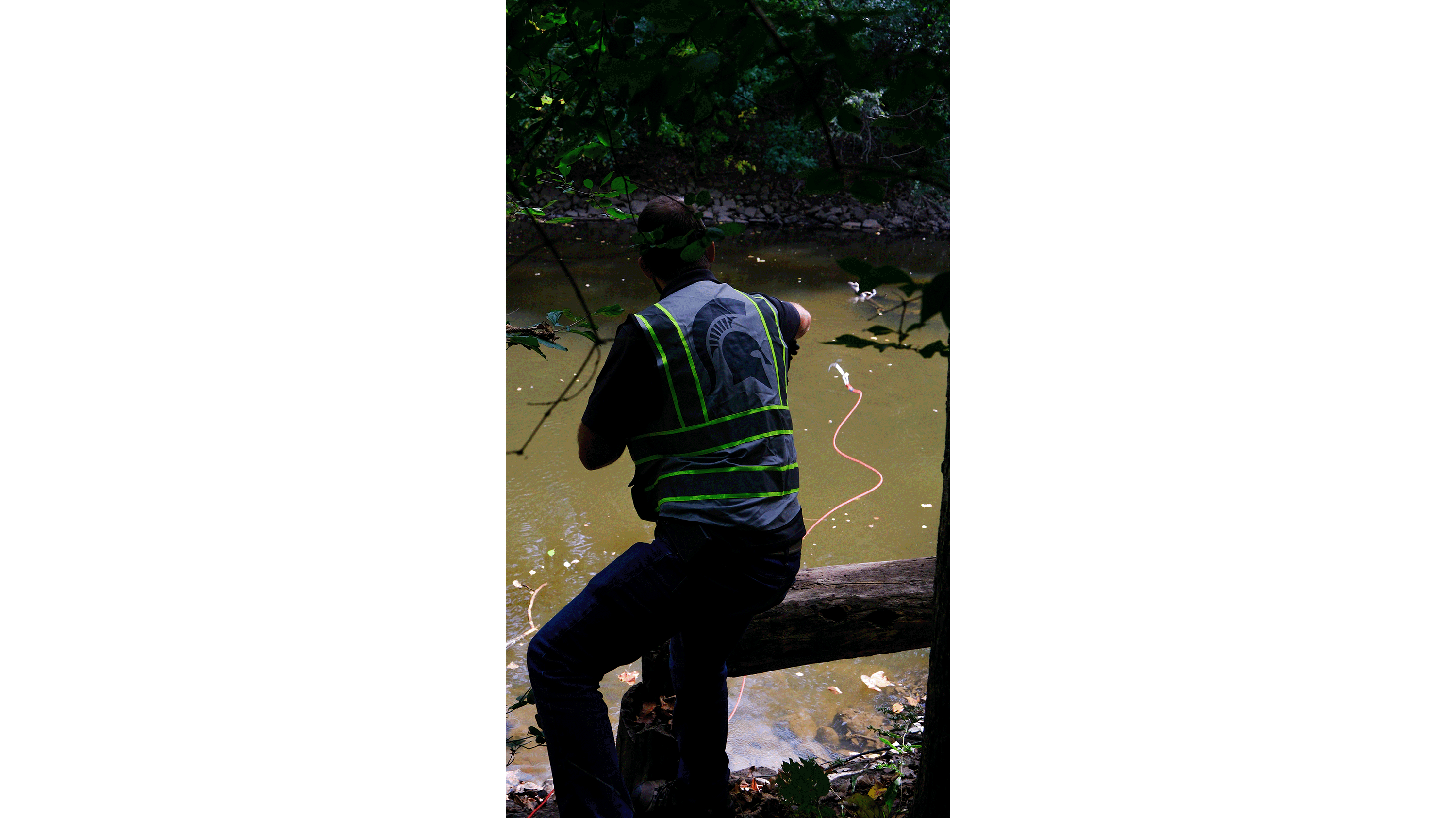 Person magnet fishing