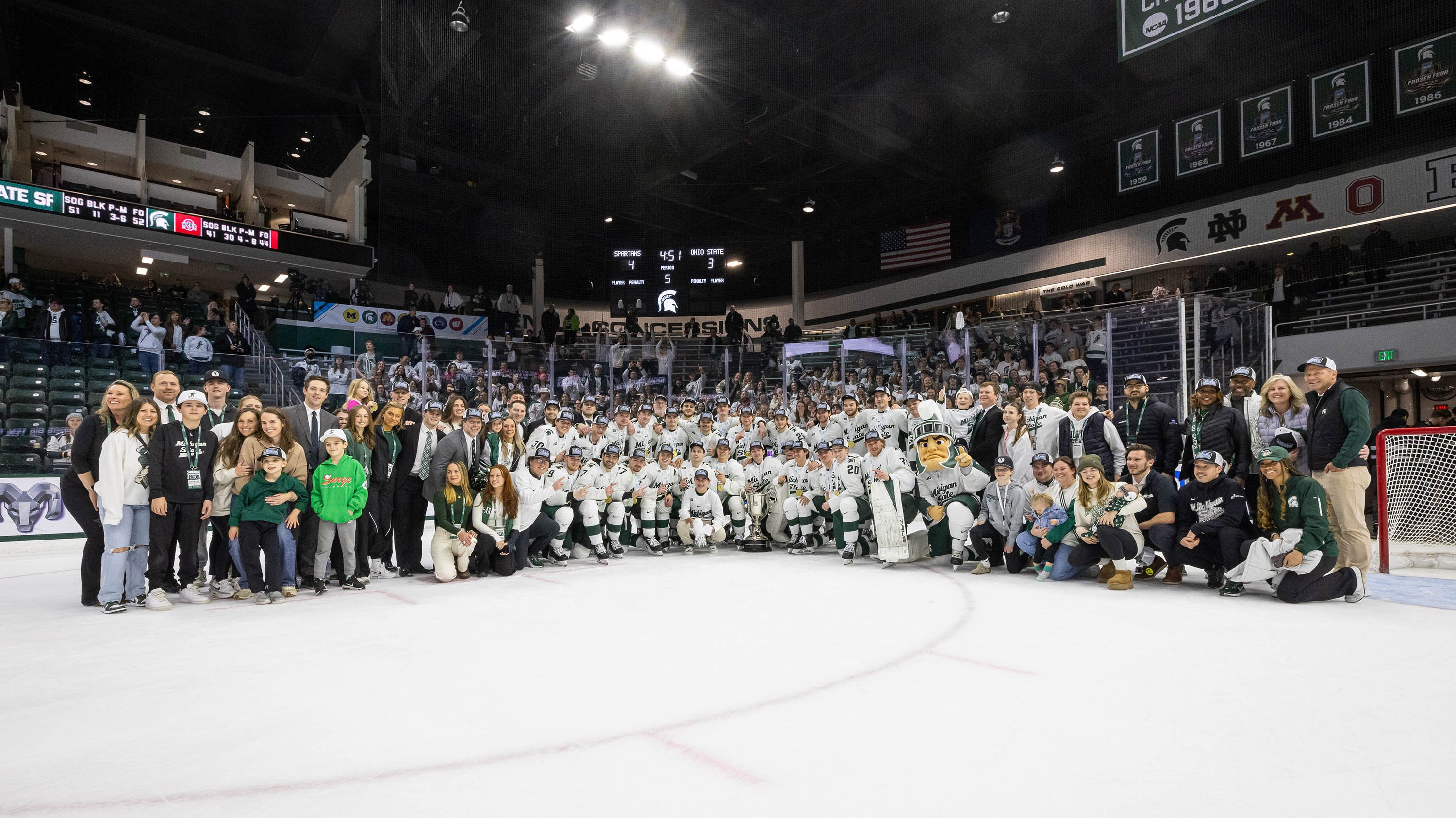 MSU Hockey team and families