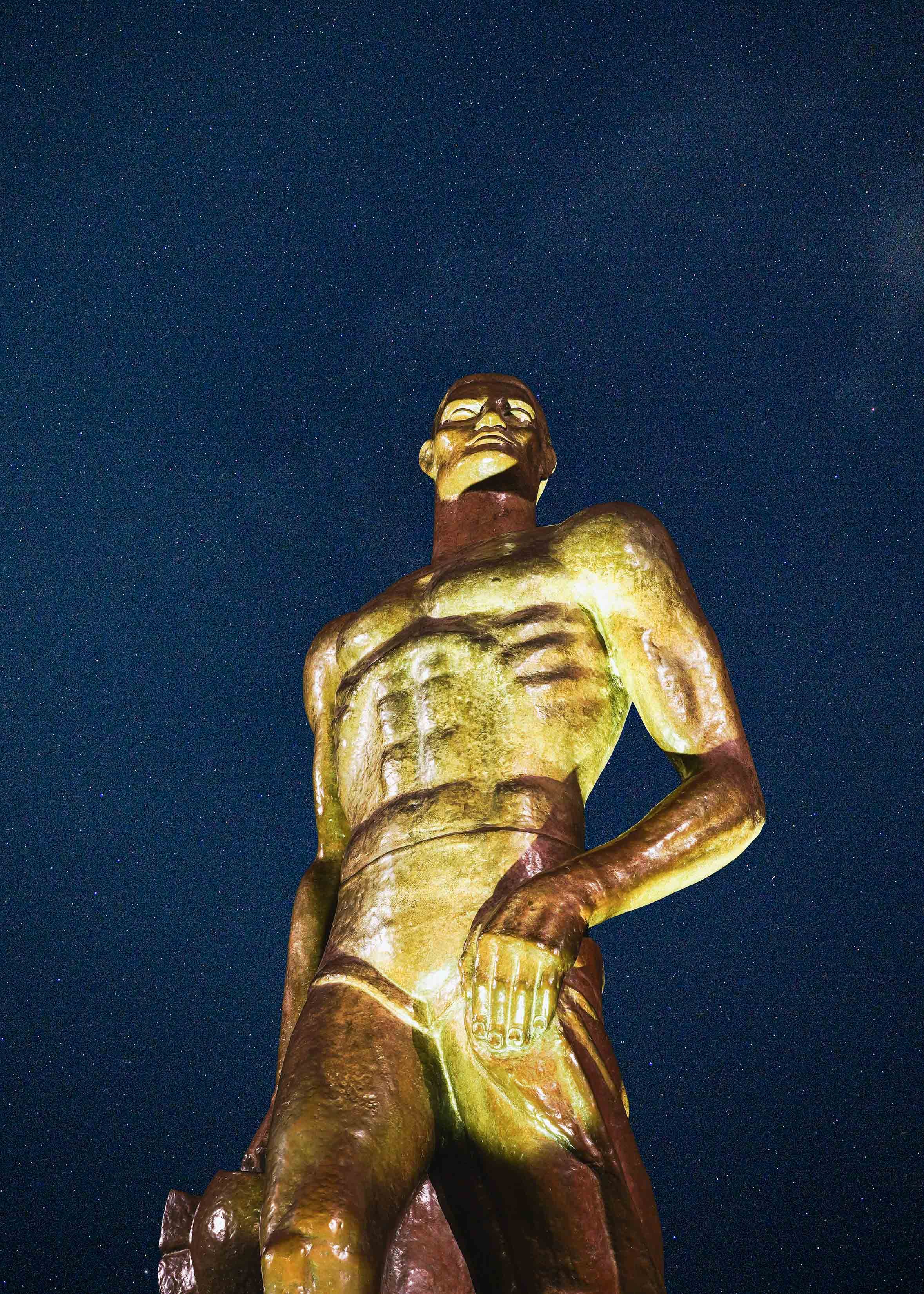 Spartan Statue in front of starry sky