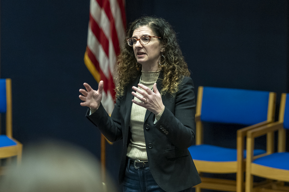 Professor Kirsten Fermaglich speaking to an audience. Photo credit Jackie Hawthorne.