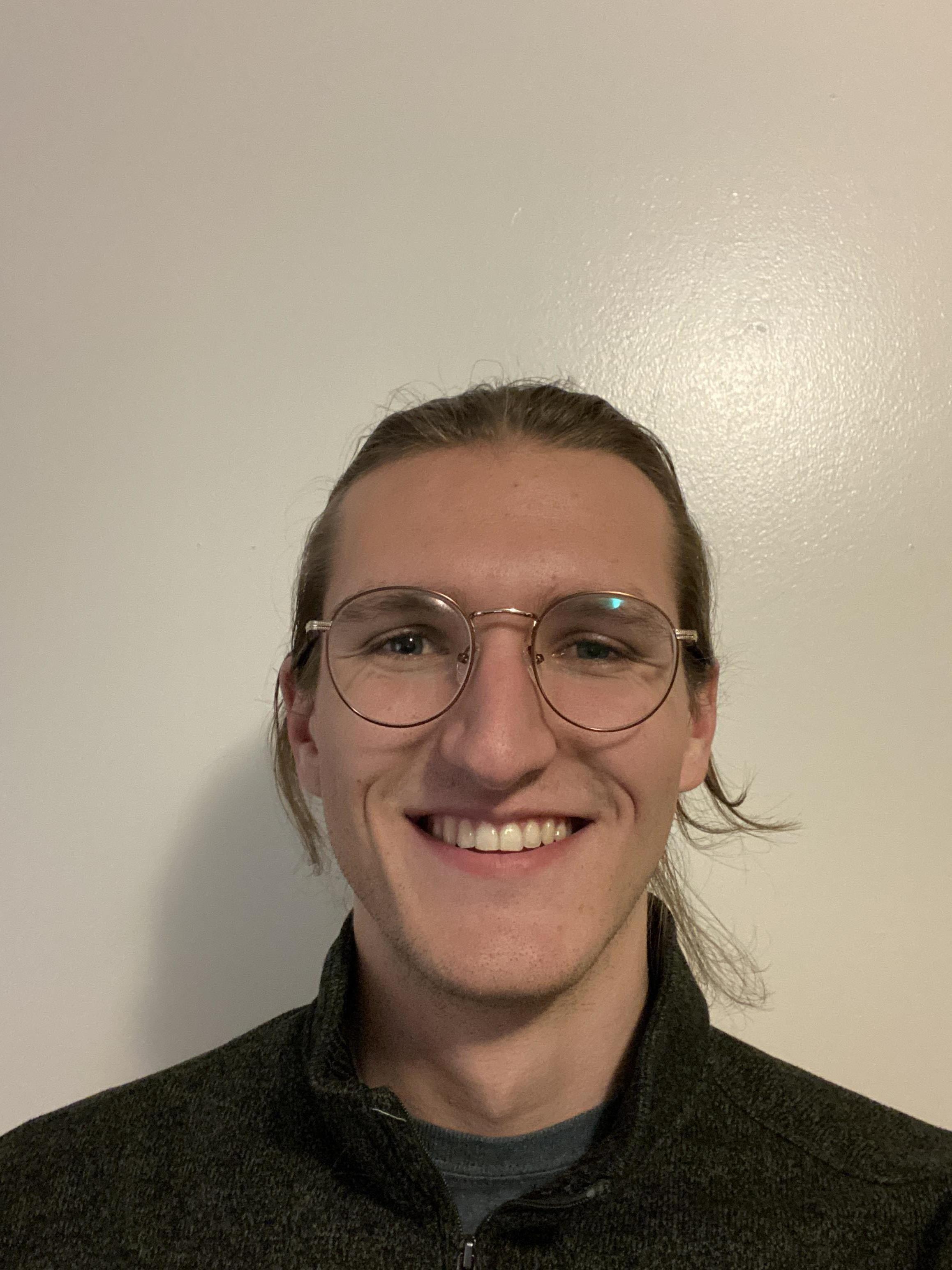 headshot-sachs