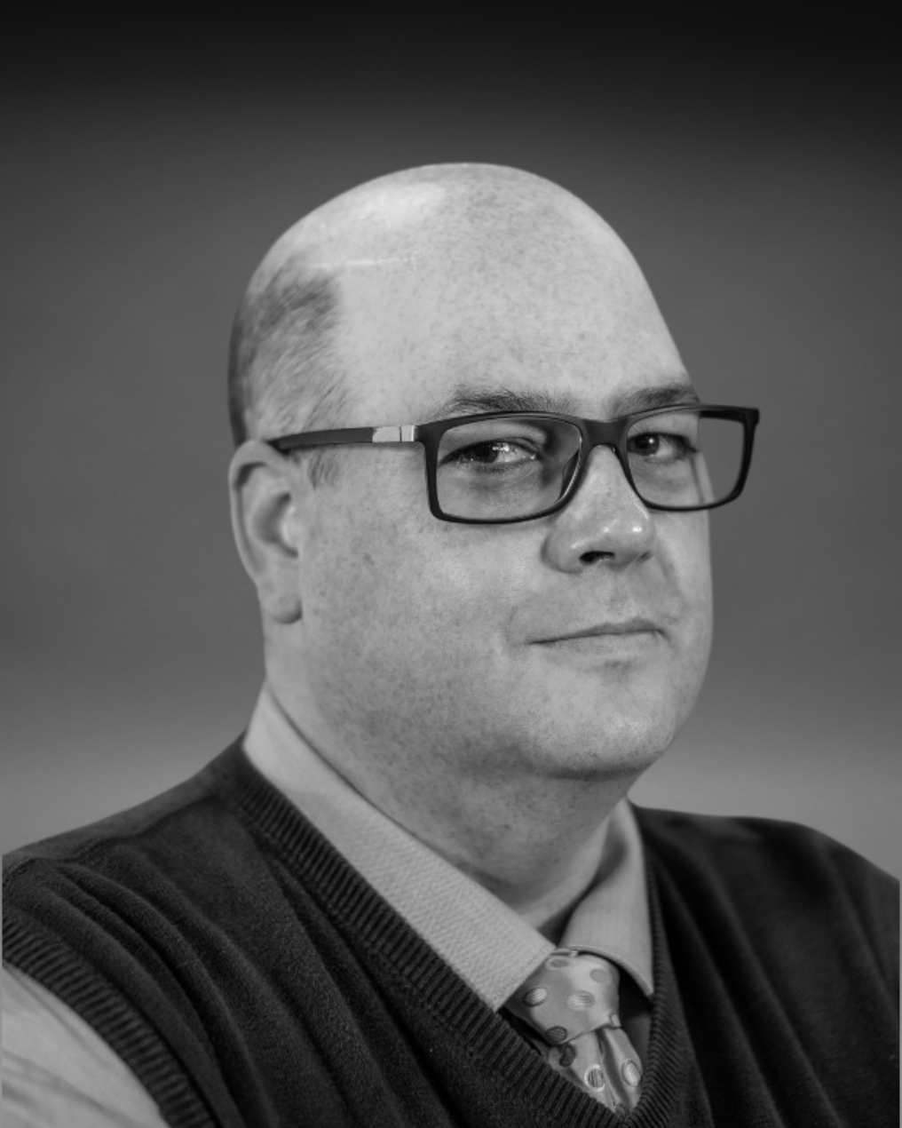 Headshot of Jay Loftus