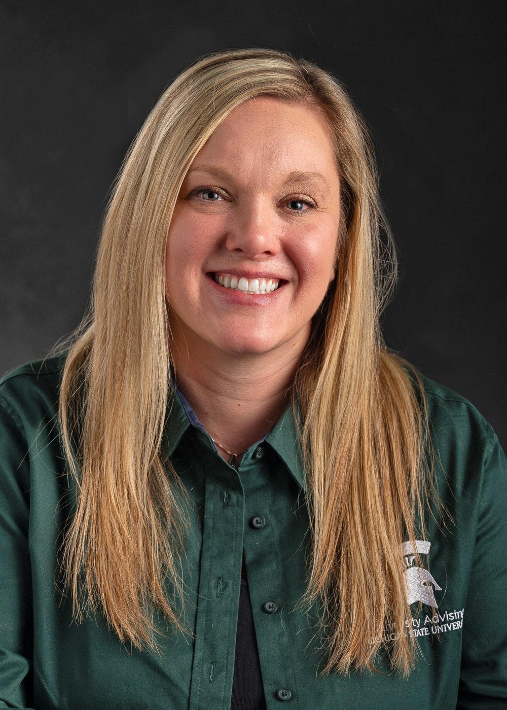 Professional photograph of Rachel Mercier.