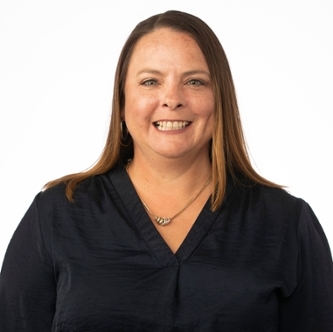 Headshot of Samantha Clinkinbeard with no background.