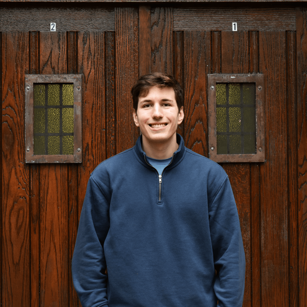 snelling-outstanding-senior