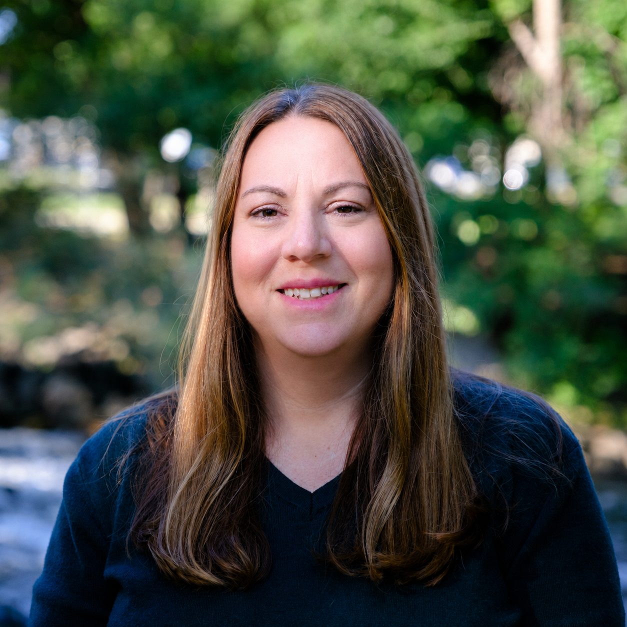 Photo of Kristy Smith outdoors