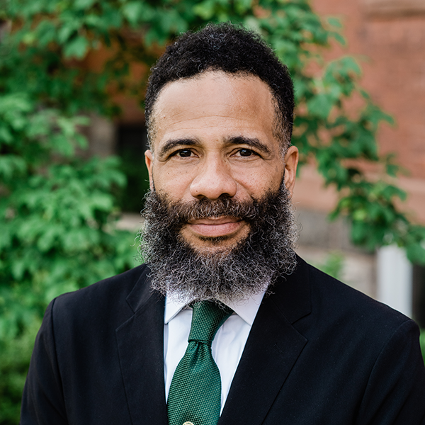 Pero Dagbovie Headshot sm