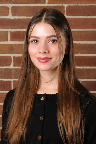 Anna-LePage-Headshot-1