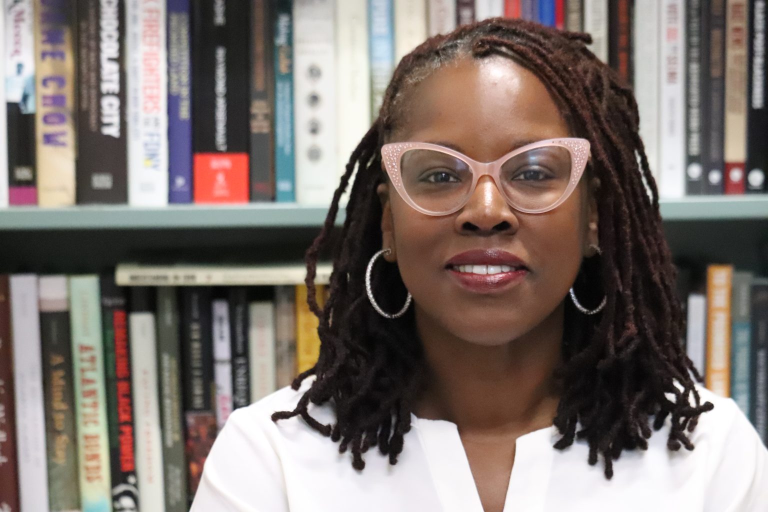 HST-LaShawn-Harris-headshot-1536x1024
