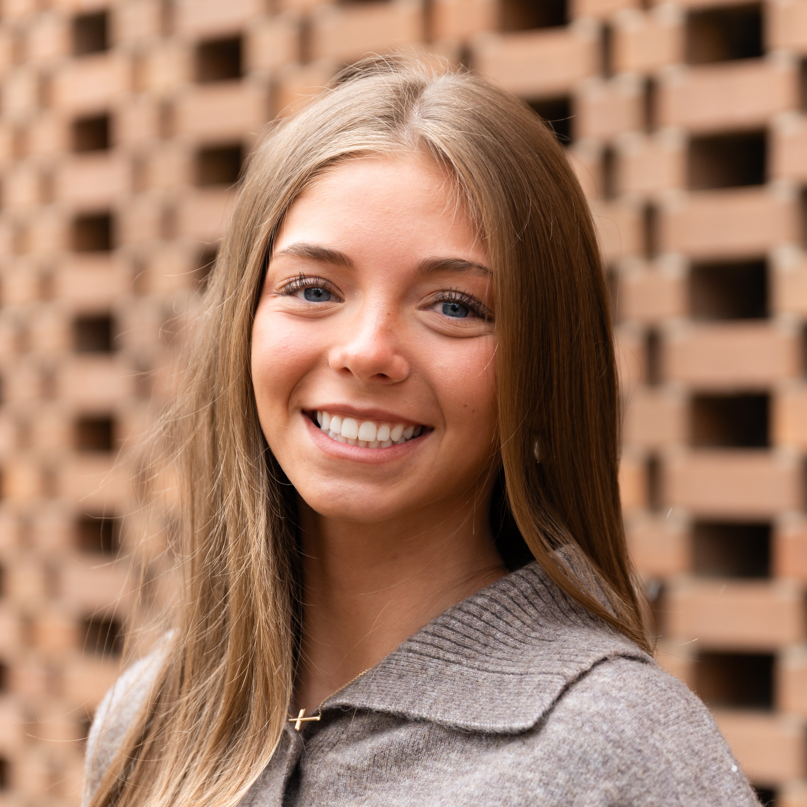 brynnheadshot